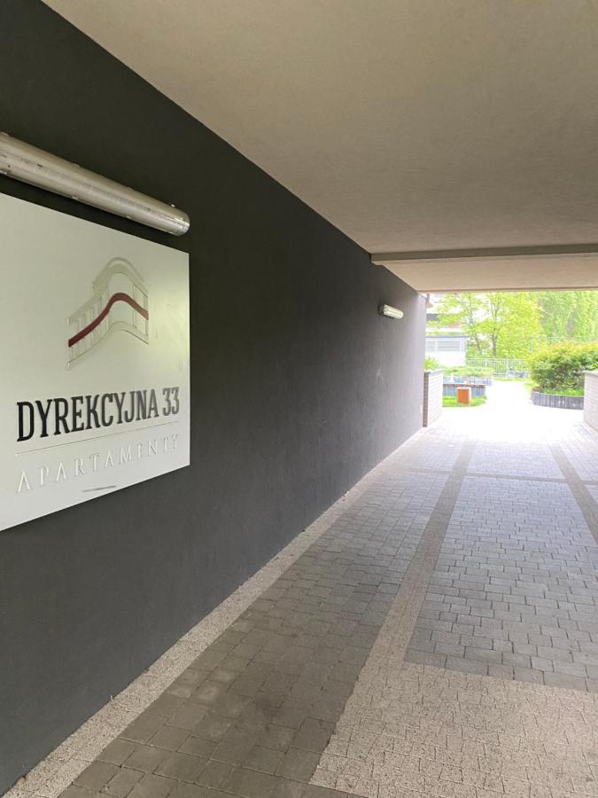 Dyrekcyjna Apartment Wrocław Exteriör bild