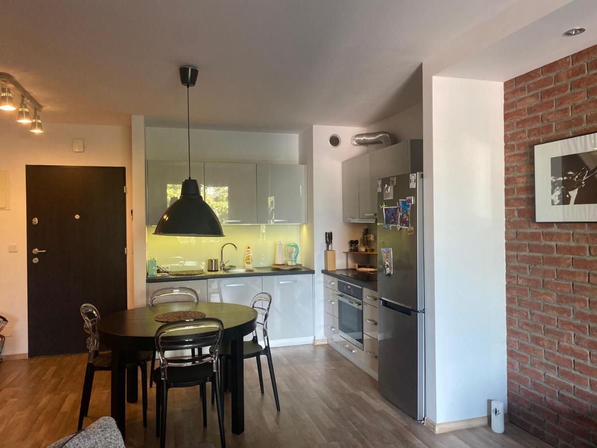 Dyrekcyjna Apartment Wrocław Exteriör bild